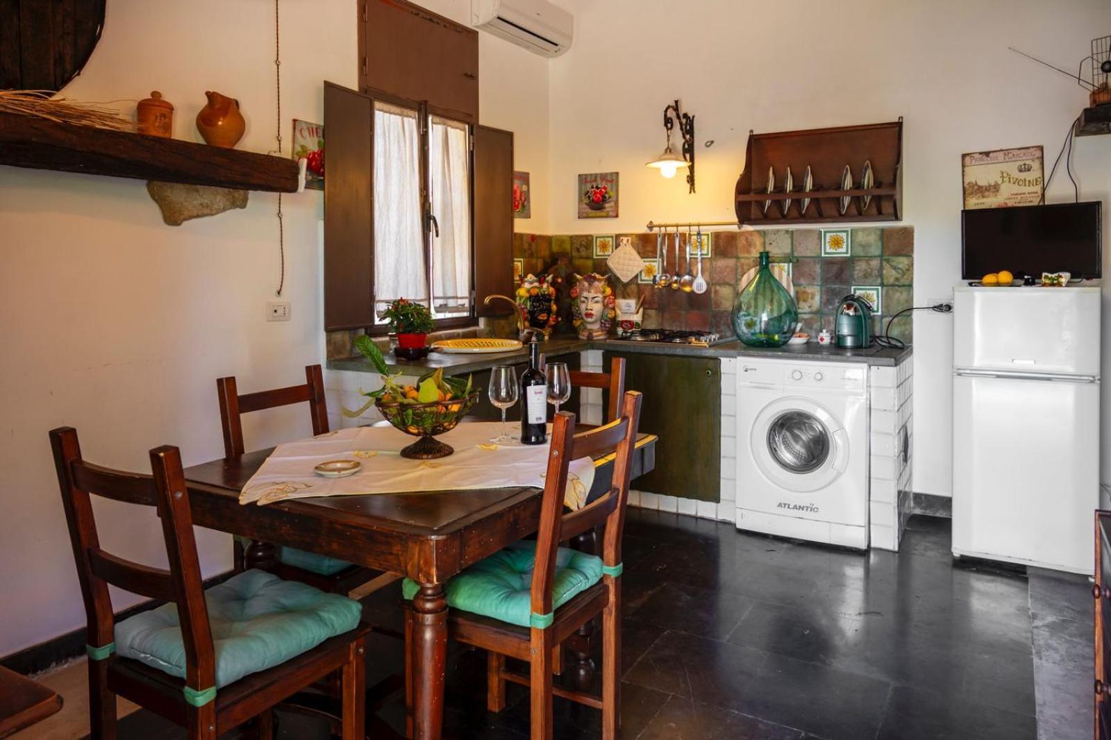 La Virgy Per Noto With Share Swimming Pool With Wonderful Sea View Vila Avola Exterior foto